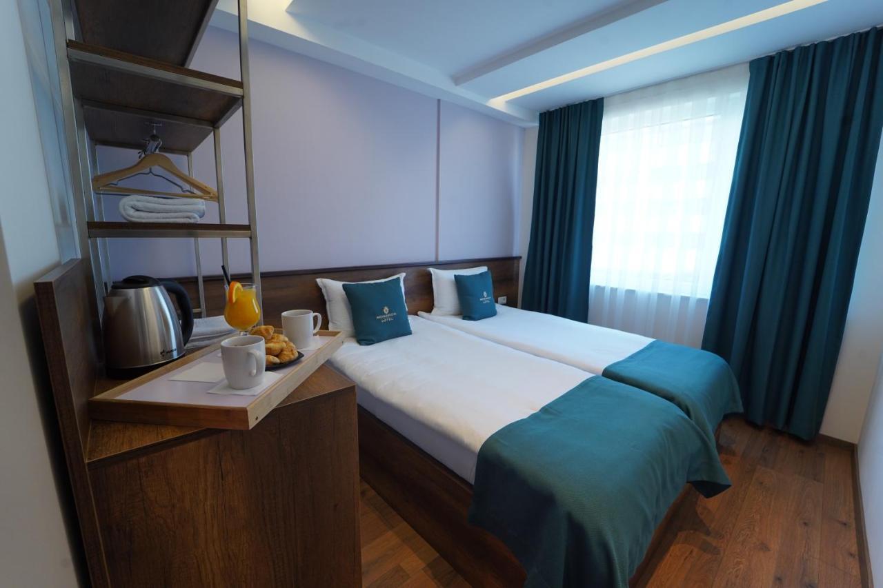 Monarch Hotel Πρίζρεν Εξωτερικό φωτογραφία