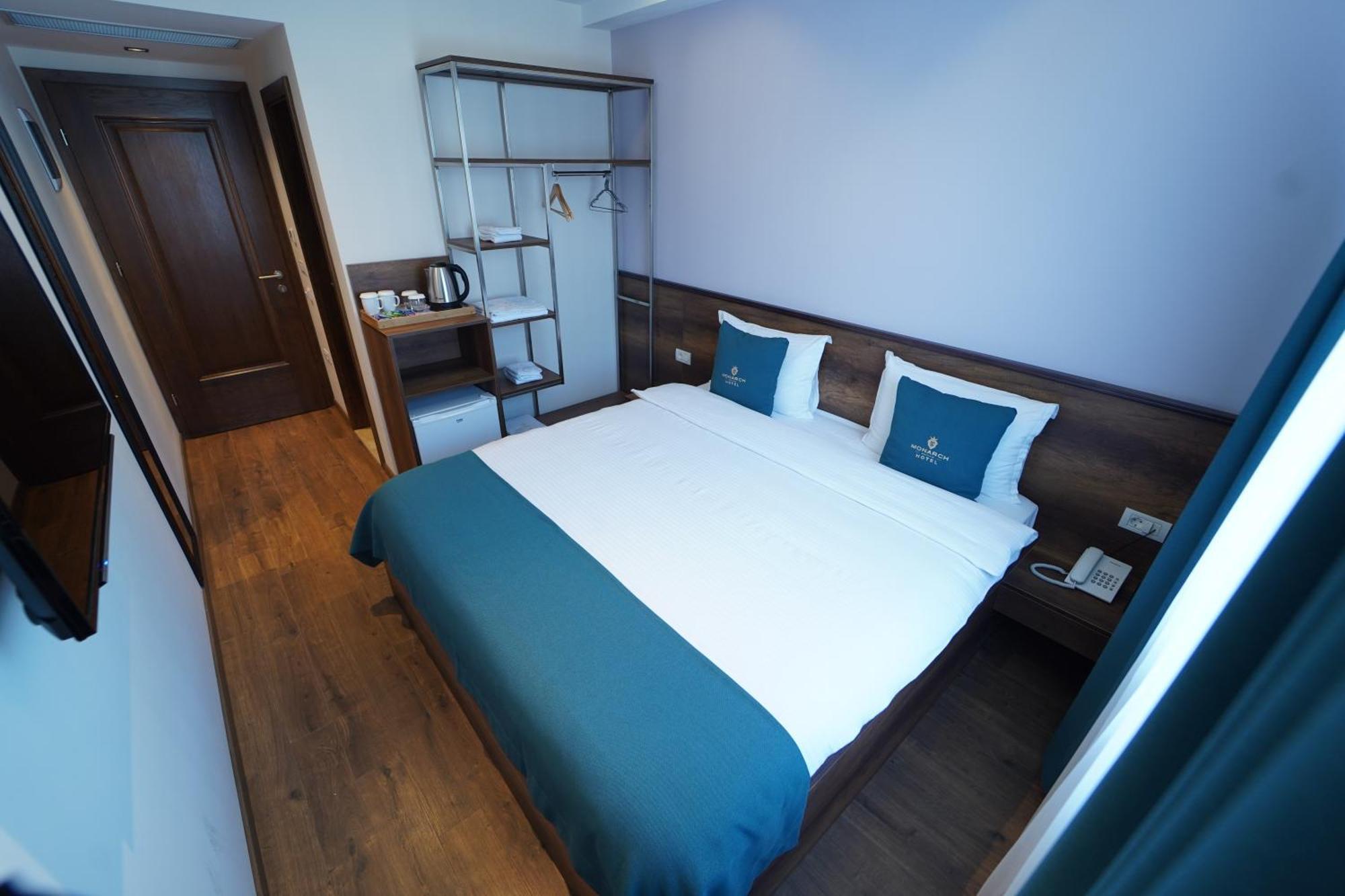 Monarch Hotel Πρίζρεν Εξωτερικό φωτογραφία